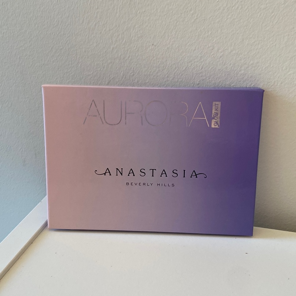 Anastasia Beverly Hills- Aurora glow kit - Picture 3 of 5